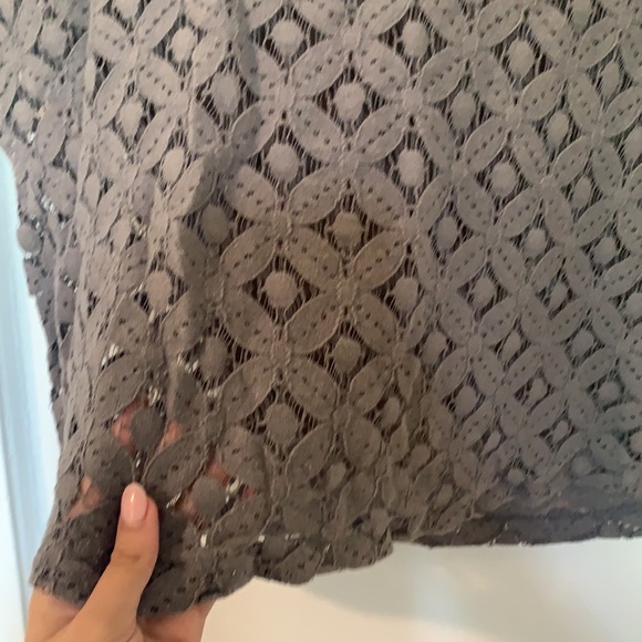 Lace sheer gray top - Picture 2 of 3